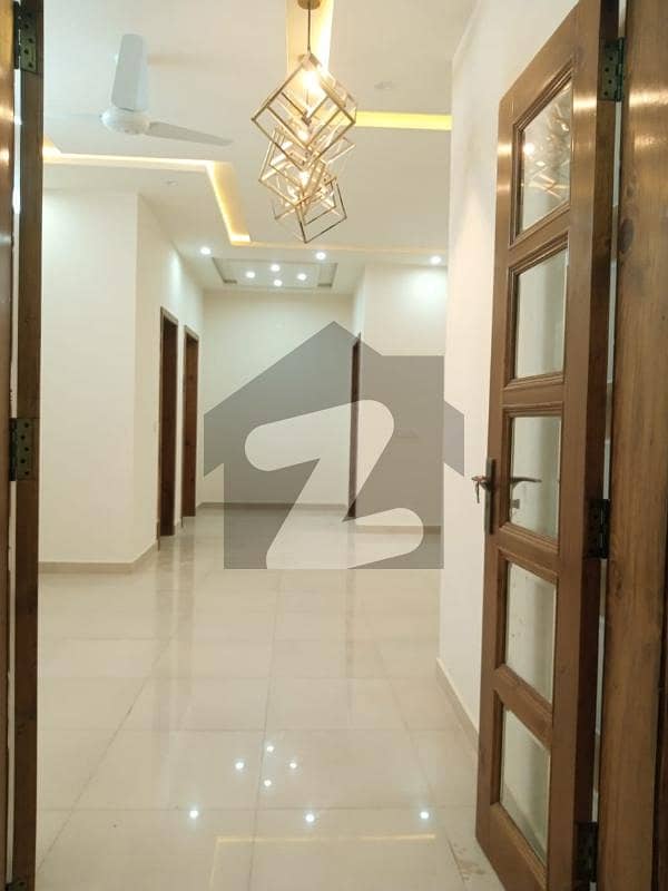 Upper Portion For Rent