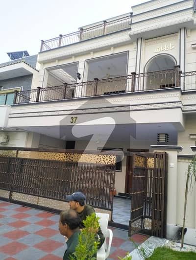G-13/2 Street 77 Brand New House Ideal Location Investor Price Size 40x80 For Sale G-13/2 Street 77 Brand New House Ideal Location Investor Price Size 40x80 For Sale
