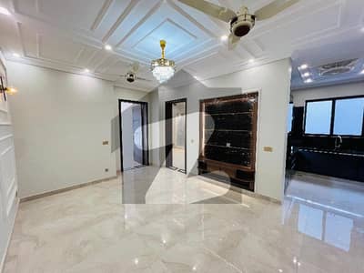 10 MARLA HOUSE FOR SALE