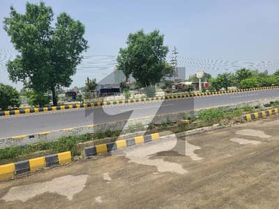 فیروزپور روڈ لاہور میں 144 کنال کمرشل پلاٹ 13.5 ارب میں برائے فروخت۔
