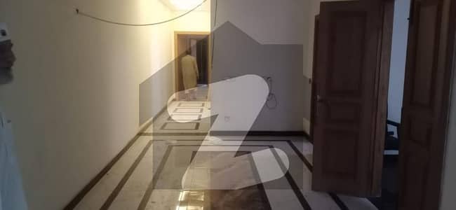10 Marla Upper Portion Like Brand New Available For Rent