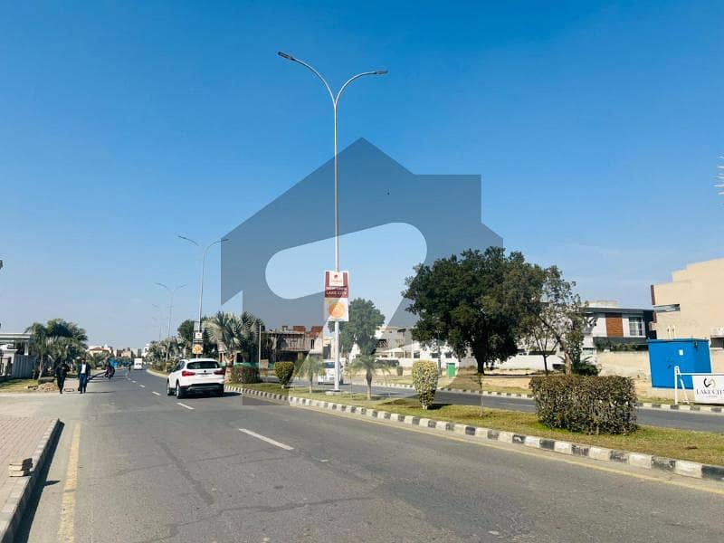 Facing Park 21 Marla Hot Location Plot Available For Sale In Lake City Sector M-2