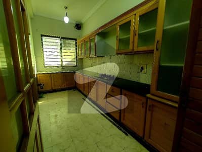 30x60 7 Marla Ground portion for Rent G-13