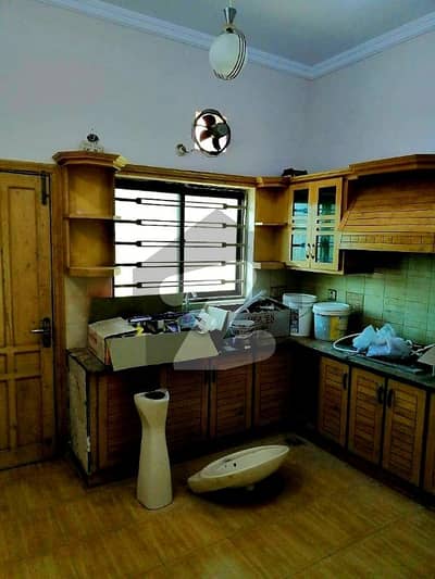 30x60 7 Marla Ground portion for Rent G-13