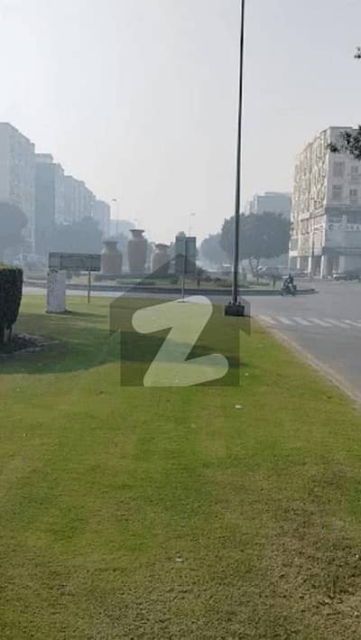 7.5 Marla Corner Option Residential Hot Location Plot Available For Sale In AA Block Sector D Bahria Town Lahore