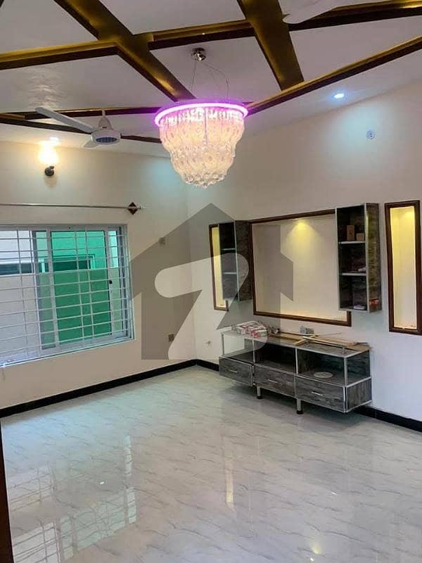 10 Marla Upper Portion For Rent