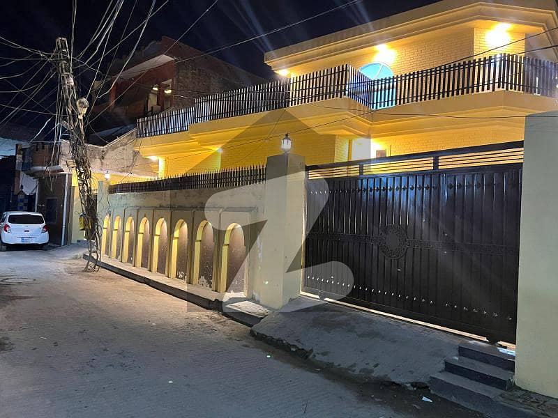 14.5 Marla Beautiful House For Sale 14.5 Marla Beautiful House For Sale