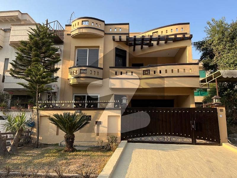 Gorgeous 9 Marla House For sale Available In E-11 Gorgeous 9 Marla House For sale Available In E-11