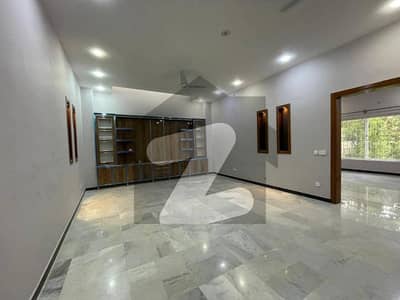 Upper