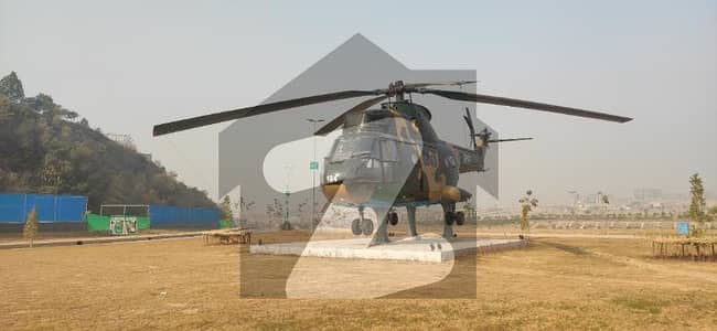 ڈی ایچ اے فیز 5 - سیکٹر ایچ ڈی ایچ اے ڈیفینس فیز 5,ڈی ایچ اے ڈیفینس,اسلام آباد میں 16 مرلہ کمرشل پلاٹ 16.25 کروڑ میں برائے فروخت۔