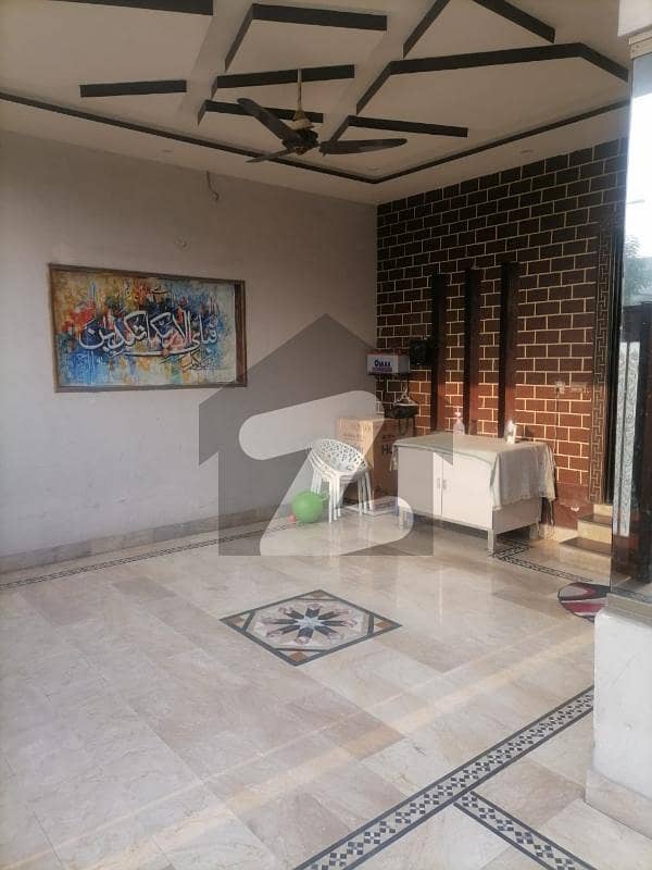 9 Marla Beautiful House For Sale In Khayaban Garden