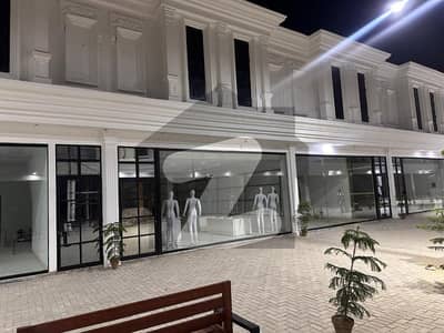 Beautiful Shop Available For Rent Only For Brands (Food Chain)Or Suiting Brands Are First Priority