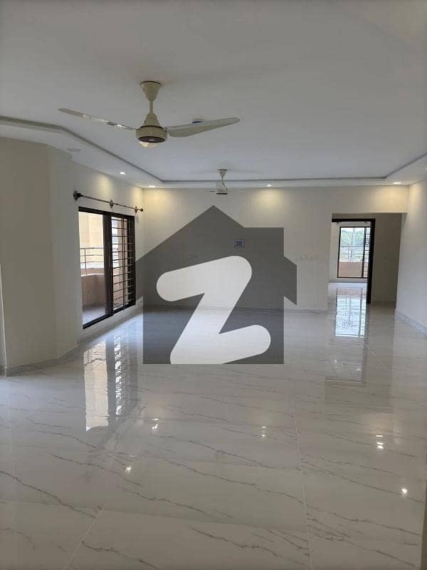 عسکری 6 ملیر کنٹونمنٹ,کینٹ,کراچی میں 4 کمروں کا 13 مرلہ فلیٹ 4.25 کروڑ میں برائے فروخت۔