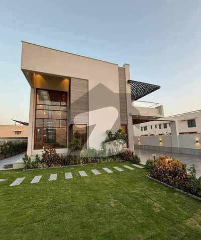 Brand New 1000 Yards Bungalow For Sale In Dha Phase 8 Prime Location.