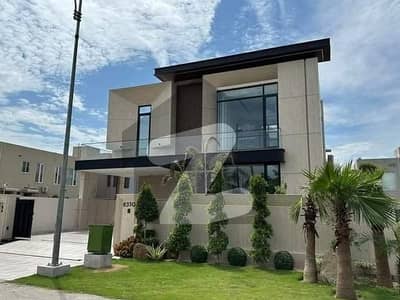 10 MARLA BEAUTIFUL WELL DESIGNHOUSE FOR SALE IN DHA PHASE 7