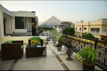 22 Marla Fully Furnished Upper Portion Available For Rent