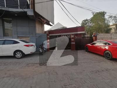 قاسم روڈ ملتان میں 1 کنال کمرشل پلاٹ 46.8 کروڑ میں برائے فروخت۔