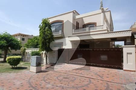 10 Marla Beautiful House For Sale DHA Phase 8, Lahore