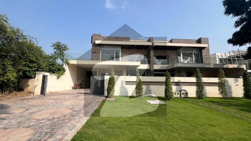 Brand New Modern House Is For RENT