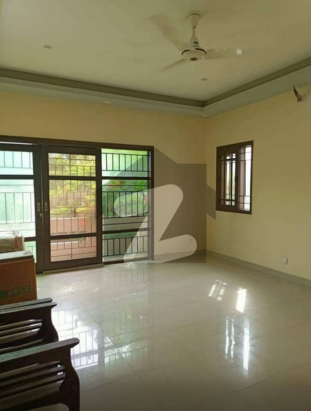DEFENCE 100 YARDS BUNGALOW FOR RENT