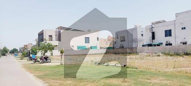 4 Kanal Plot For Sale Near Park In Executive Block In Paragon City Lahore