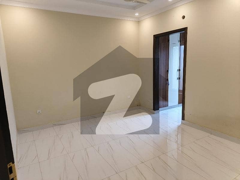 10 Marla Upper Portion Available For Rent
