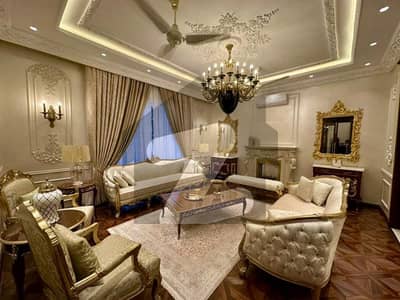 ڈی ایچ اے فیز 6 ڈیفنس (ڈی ایچ اے),لاہور میں 5 کمروں کا 1 کنال مکان 9.15 کروڑ میں برائے فروخت۔