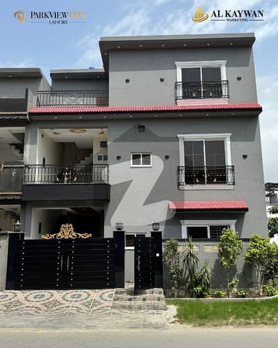 5 Marla Corner Facing Park House For Sale