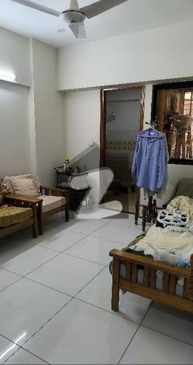 Spacious Flat Is Available In Gulshan-E-Mehran - Block 3A For Sale