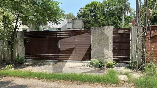 53 Marla Plot For Sale In Main Cantt