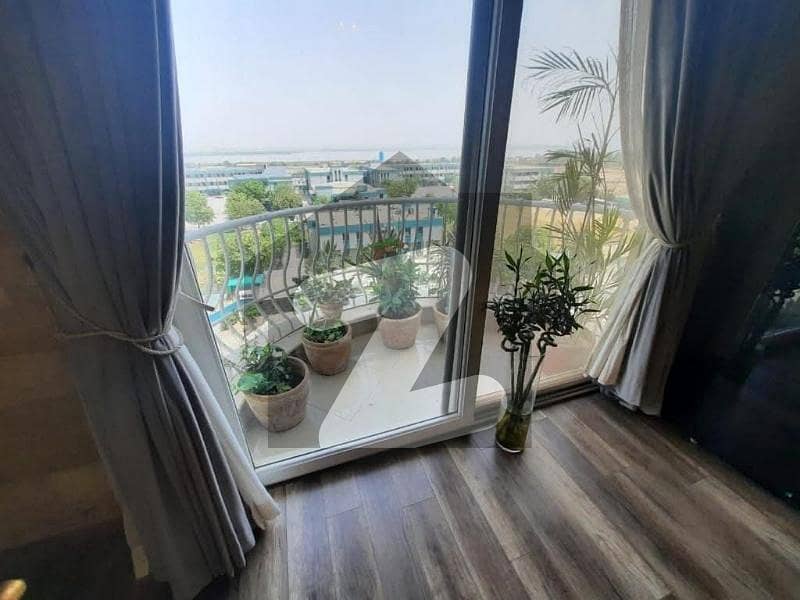 3 Bed DD Apartment Available For Rent