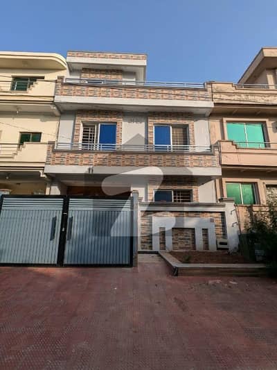 Brand New House For Rent size 2540 In G13/1