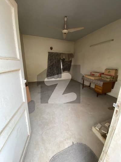 400 SQ YARDS INDEPENDENT COMMERCIAL PURPOSE