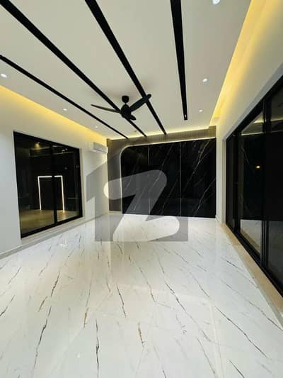 1 Kanal Stylish Design Modern House For Rent In DHA Phase 7