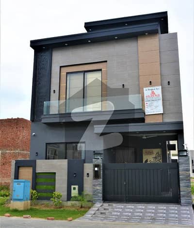 5 Marla Near To Commercial Most Beautiful Luxury House For Sale