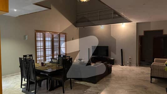 Bungalow For Sale 666 Square Yards In DHA Phase 6