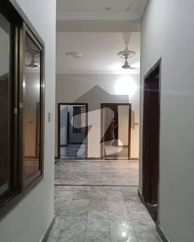 کورنگ ٹاؤن اسلام آباد میں 6 کمروں کا 12 مرلہ مکان 1.3 لاکھ میں کرایہ پر دستیاب ہے۔