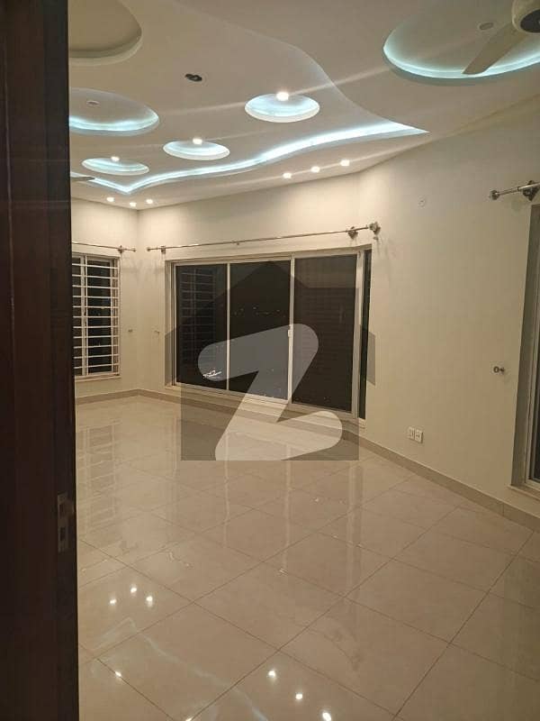10 Marla House For Rent