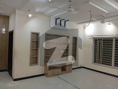 10 Marla Ground Portion Avelable For Rent In Media Town Block C
