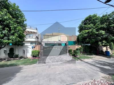 1 Kanal Beautiful House Available For Sale Gardezi Colony Multan Cantt