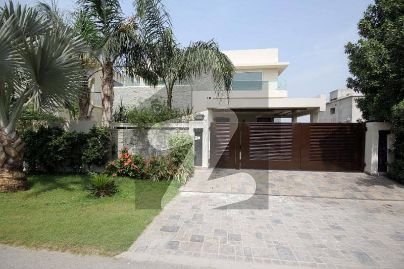 1 Kanal Beautiful House In Phase 5 DHA