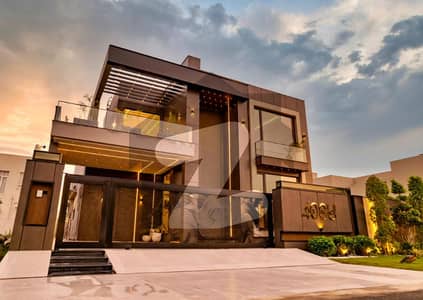 1 Kanal Top Quality Build Luxurious Beautiful Modern Design Villa With Basement For Rent In DHA Lahore Phase 7 Prime Location