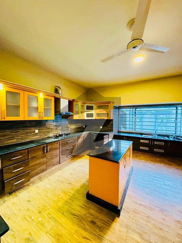1 KANAL UPPER PORTION FOR RENT D-12
