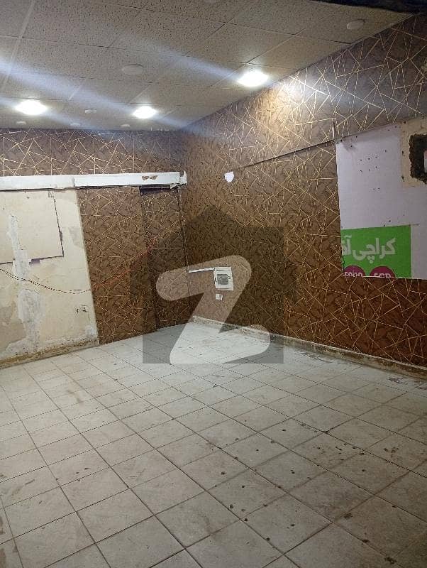 بہادر آباد گلشنِ اقبال ٹاؤن,کراچی میں 1 مرلہ دکان 1.1 لاکھ میں کرایہ پر دستیاب ہے۔