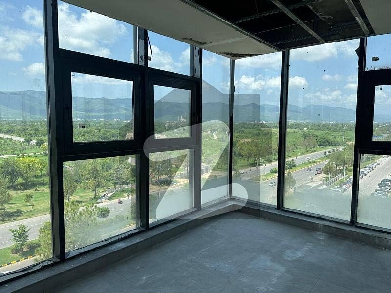 Warehouse For sale In Beautiful New Blue Area