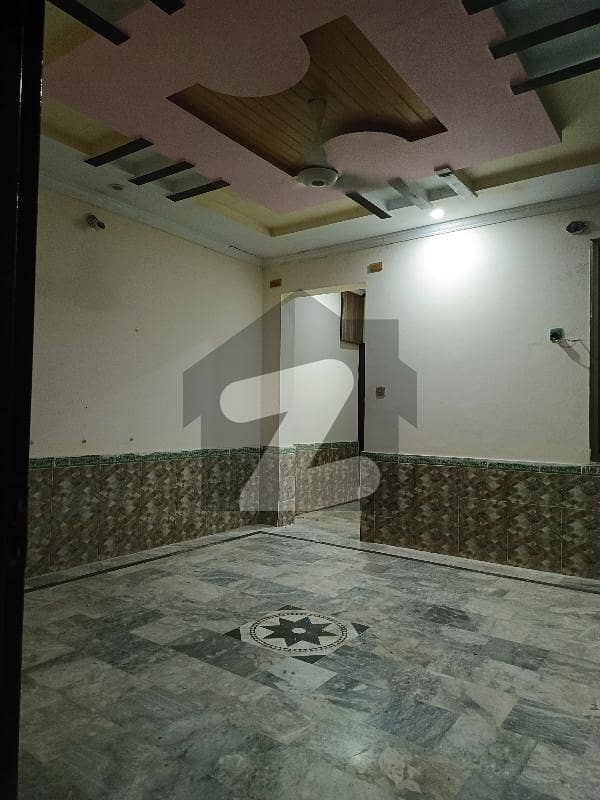ورسک روڈ پشاور میں 7 مرلہ مکان 53.0 ہزار میں کرایہ پر دستیاب ہے۔