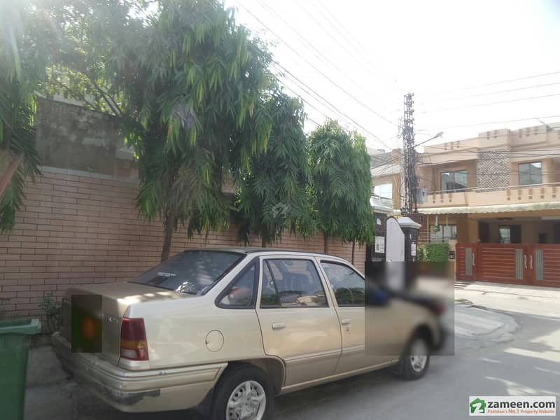 House Is Available For Sale Allama Iqbal Town Umar Block, Allama