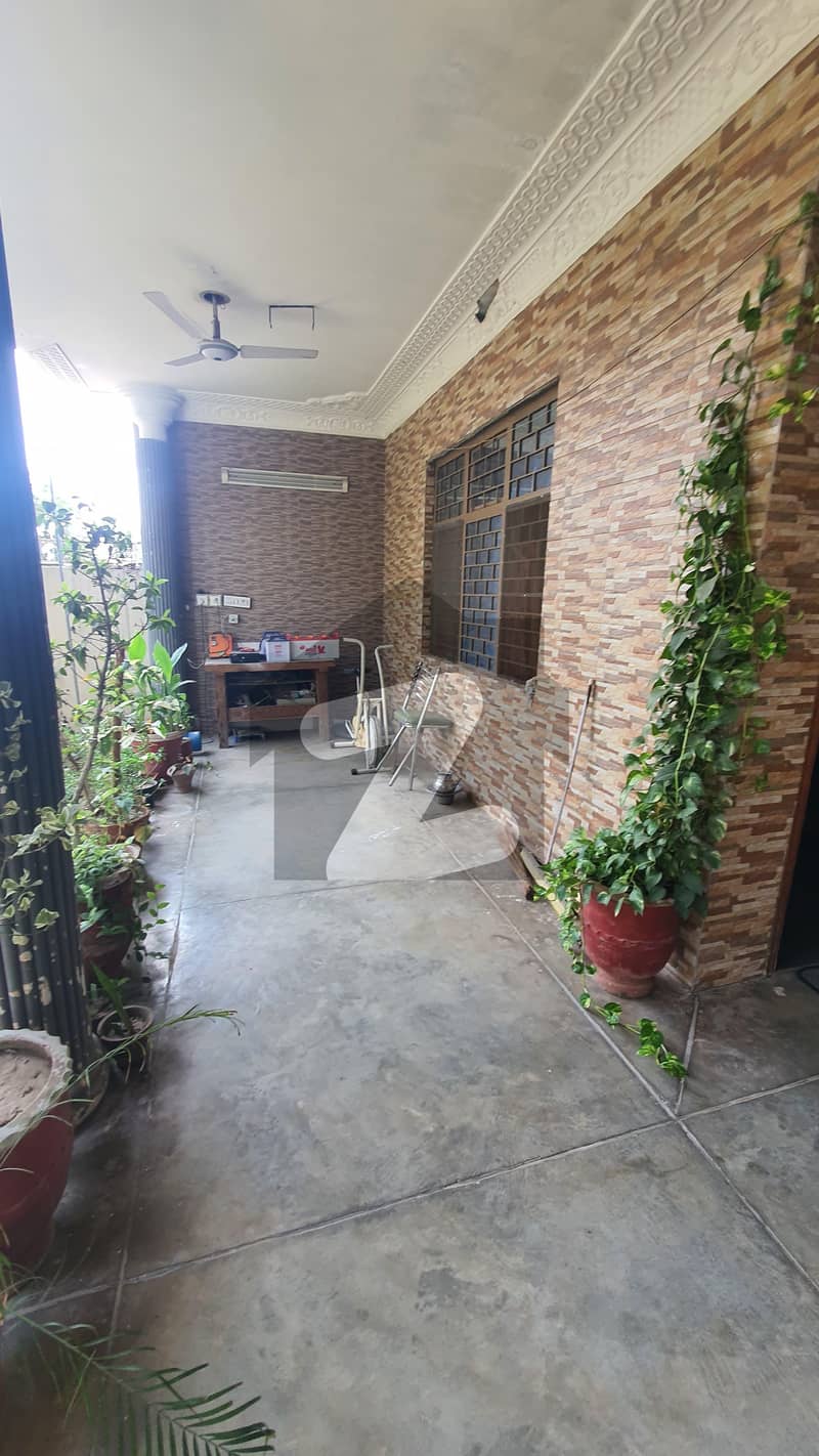 A Solid house near to market mosque