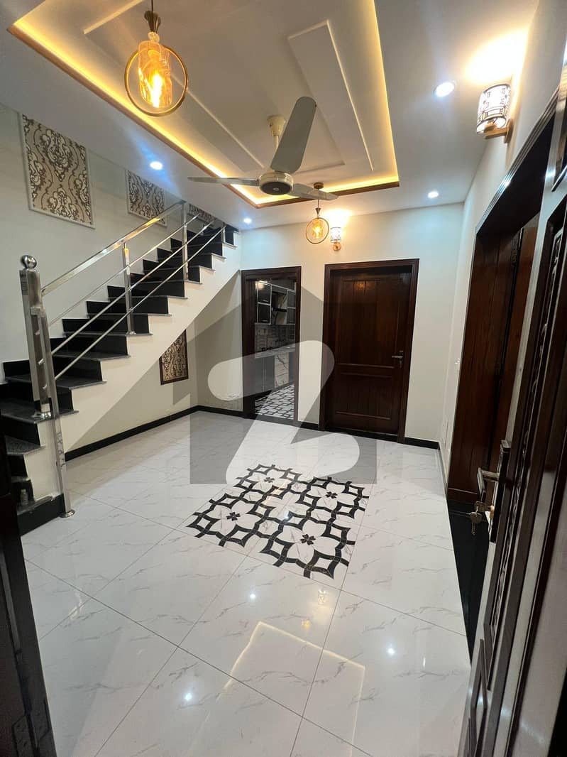 4.4 Marla Brand New House For Sale 4.4 Marla Brand New House For Sale