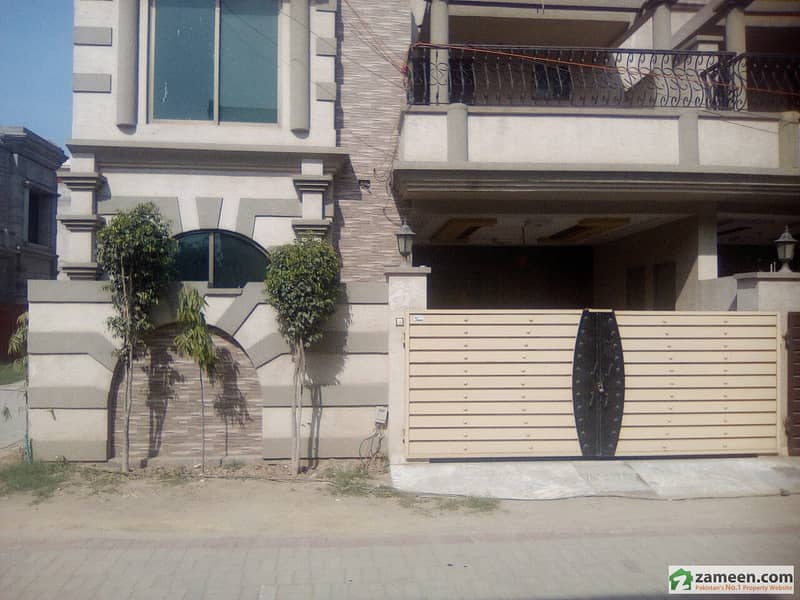 Double Storey Corner House For Sale